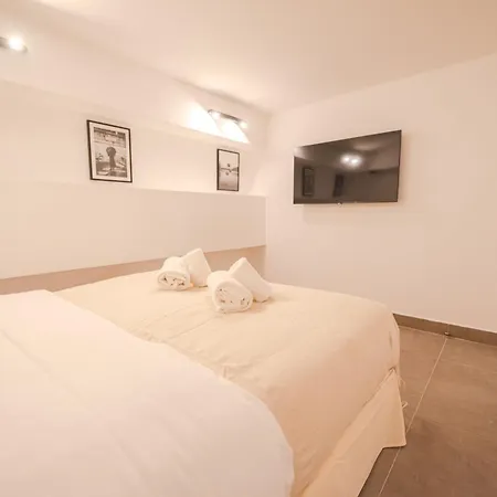 Apartment Close To Eiffel Tower Paris