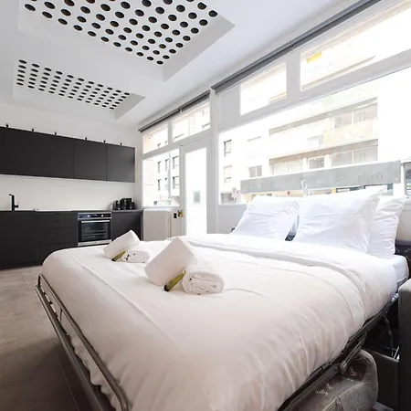 Close To Eiffel Tower Apartment